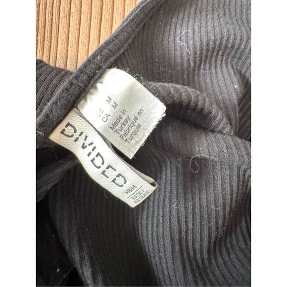 H&M black bodysuit long sleeve size medium - Picture 2 of 8